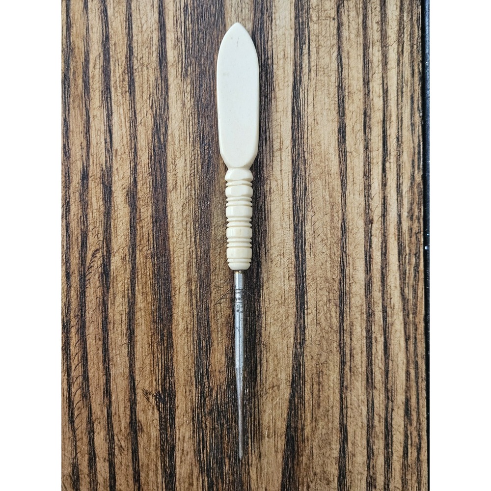 Antique Victorian Bovine Bone Handled Steel Crochet Hook Lace Stiletto Flat Tool
